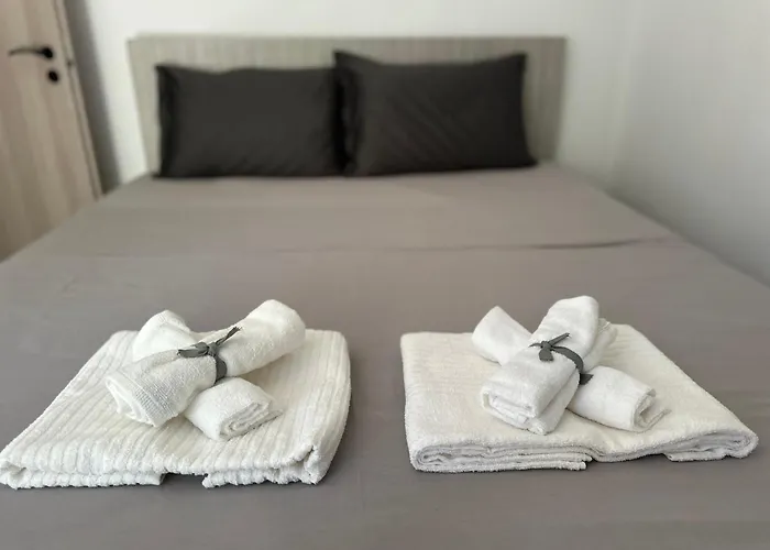 Zenia\'S Beach House